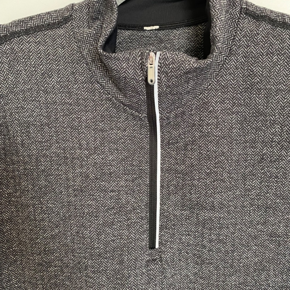 Lululemon Womens Long Sleeve 1/2 Zip Heathered Black/Gray Size 6 - Picture 3 of 7